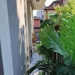 Good Mood & Parking Apartament *