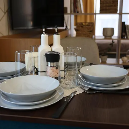 Good Mood & Parking Daire *