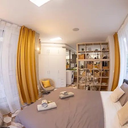 Daire Good Mood & Parking Filibe